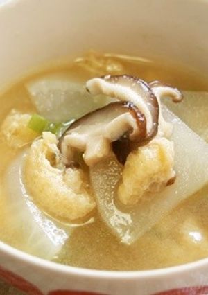 カブと椎茸の味噌汁♪-レシピのメイン写真