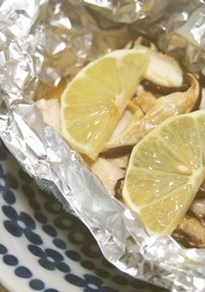 むね肉と椎茸のレモンホイル焼き♪-レシピのメイン写真