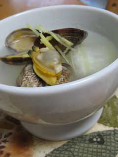 ショウガ風味の冬瓜とアサリのスープ-レシピのメイン写真