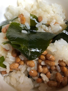 納豆とワカメのご飯-レシピのメイン写真
