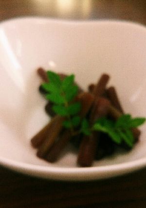 野フキの赤ワイン煮-レシピのメイン写真