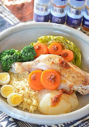鶏と野菜の蒸し煮モロッコ風、ハリッサ添え-レシピのメイン写真