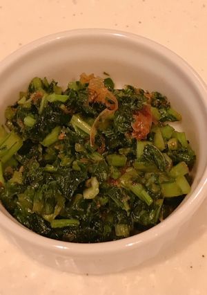 カブの葉とかつお節のごま油炒め-レシピのメイン写真