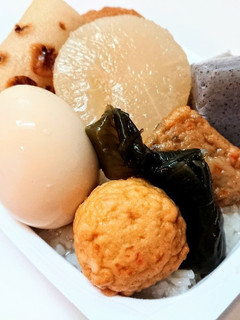 パックご飯で作る「おでんご飯」-レシピのメイン写真