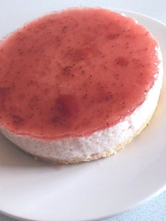 いちごヨーグルトムースケーキ-レシピのメイン写真