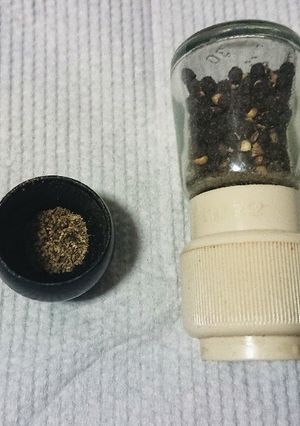 私流粗挽き胡椒のすりおろし方-レシピのメイン写真