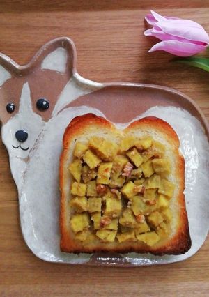 ＊コロコロさつま芋とすりゴマトースト＊-レシピのメイン写真