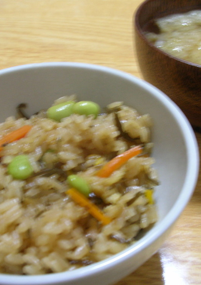 簡単炊き込み豆ご飯-レシピのメイン写真
