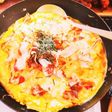 豆腐と卵と、とろけるチーズで鉄板焼き
