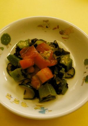 保育園給食★トマトとオクラのサラダ-レシピのメイン写真