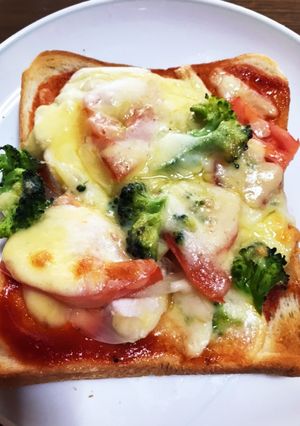 野菜もりもりピザトースト-レシピのメイン写真