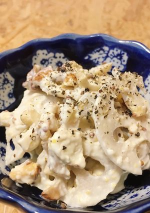 蓮根とナッツの粉チーズマヨサラダ-レシピのメイン写真
