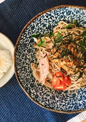 納豆薬味蕎麦と焼きおにぎらず-レシピのメイン写真