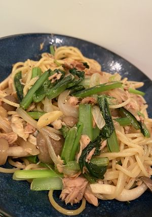 ツナと小松菜のバター醤油パスタ-レシピのメイン写真