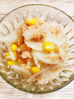 常備菜にも!新玉ねぎの簡単サラダ-レシピのメイン写真