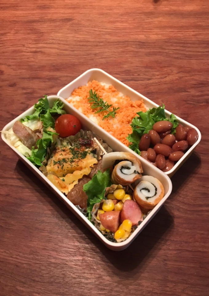 お弁当・・・64鮭そぼろと煮豆弁当-レシピのメイン写真