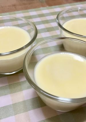 卵1個で♪ 牛乳多めのふるふるプリン-レシピのメイン写真