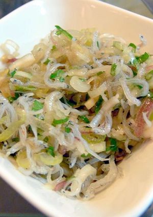 「鳥良」風、釜揚げしらすの薬味和え-レシピのメイン写真