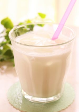 簡単ラッシー(ヨーグルトドリンク）-レシピのメイン写真