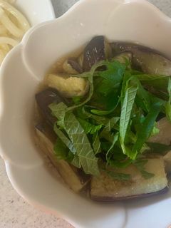 たっぷりナスと大葉のつけうどん-レシピのメイン写真