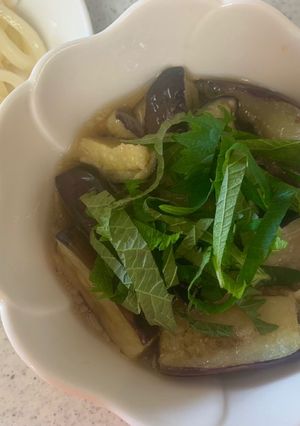 たっぷりナスと大葉のつけうどん-レシピのメイン写真
