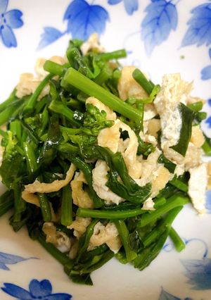 クキタチと油揚げの炒め物-レシピのメイン写真