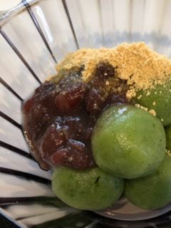 雑草をおいしく!よもぎだんご-レシピのメイン写真