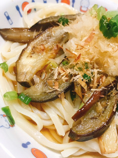 なすの揚げ浸しおろしうどん(冷やし)-レシピのメイン写真