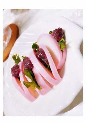 簡単おつまみ しそと梅のカマボコとじ-レシピのメイン写真