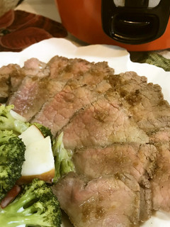 【電鍋レシピ】ほったらかしローストビーフ-レシピのメイン写真