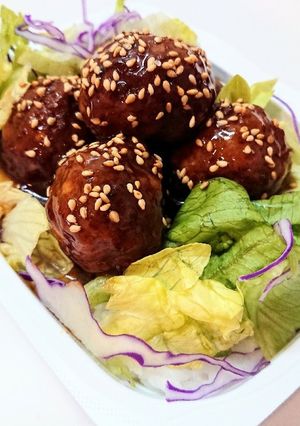 パックご飯で作る「肉団子ご飯」-レシピのメイン写真