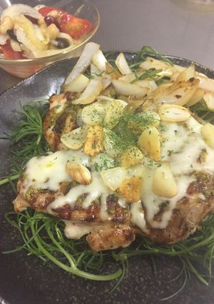 yum yum ペストチキンソテー-レシピのメイン写真