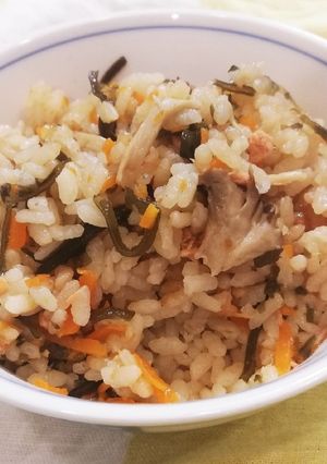 超簡単！味付なし！鮭昆布の炊き込みご飯-レシピのメイン写真