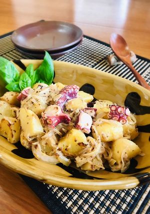 みんな大好き☆タコのホットサラダ-レシピのメイン写真