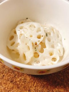 蓮根の水煮で✨わさびマヨネーズ和え-レシピのメイン写真