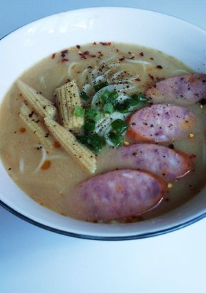 （冷麦で）なんちゃって、味噌ラ—メン!-レシピのメイン写真