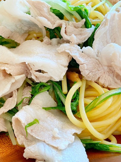 簡単!豚バラ水菜のお吸い物パスタ-レシピのメイン写真