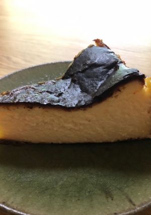ガスオーブンで焼くバスク風チーズケーキ-レシピのメイン写真