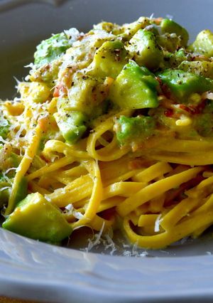 糖質制限！アボカドベーコンクリームパスタ-レシピのメイン写真
