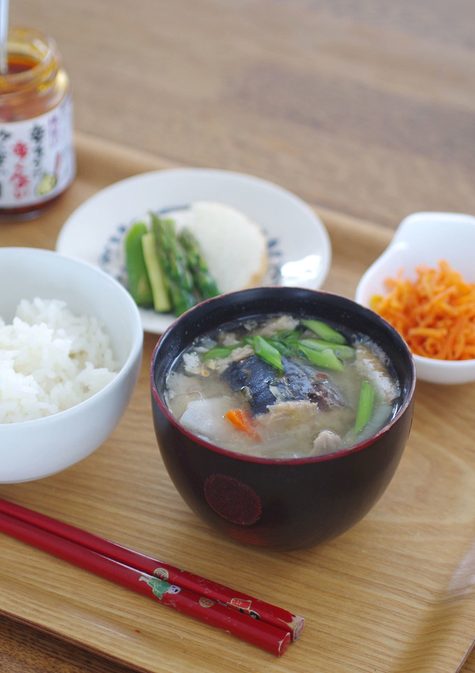 さば缶でごちそうみそ汁-レシピのメイン写真