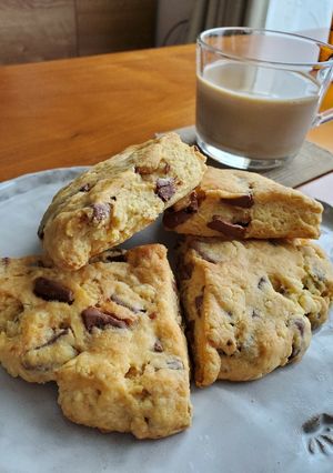 材料は4つ♪袋でつくる簡単チョコスコーン-レシピのメイン写真