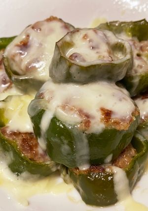 チーズたっぷりピーマンの肉詰め^ ^-レシピのメイン写真