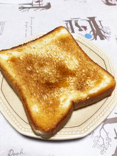 卵焼き器で簡単!クイニーアマン風トースト-レシピのメイン写真