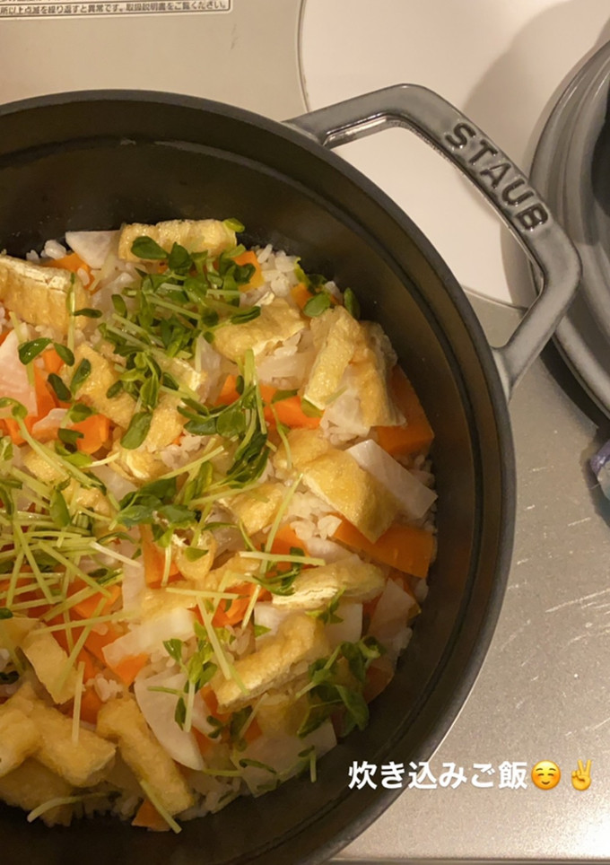 staubを使った炊き込みご飯-レシピのメイン写真