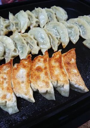 やけどに注意!?はみびとさん家の絶品餃子-レシピのメイン写真