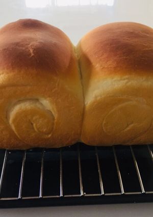 ふっくらモチモチ天然酵母食パン-レシピのメイン写真