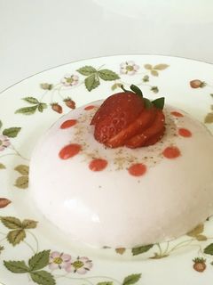 ♡いちごミルクプリン♡やわらかぷるるん♡-レシピのメイン写真