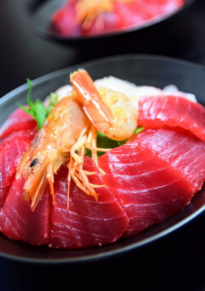 タレも美味しいお家で外食気分の海鮮丼-レシピのメイン写真