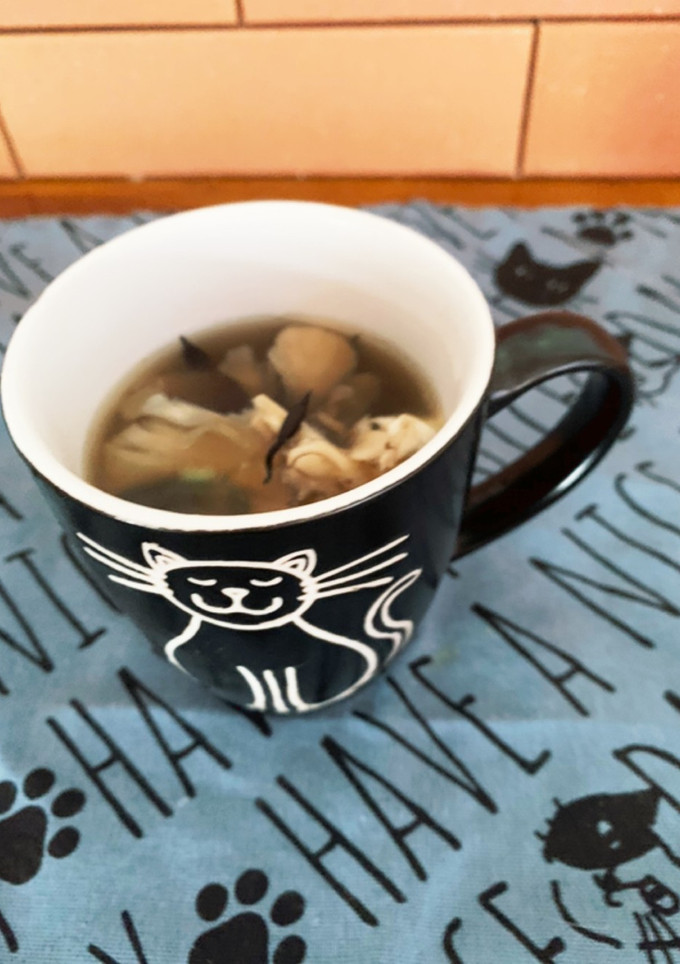 ヘルシー♪簡単♡舞茸とひじきのスープ-レシピのメイン写真