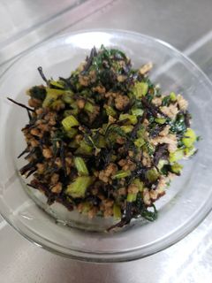 大根の葉と豚肉ひじき炒め-レシピのメイン写真